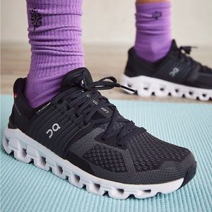 On Cloudswift Sneakers